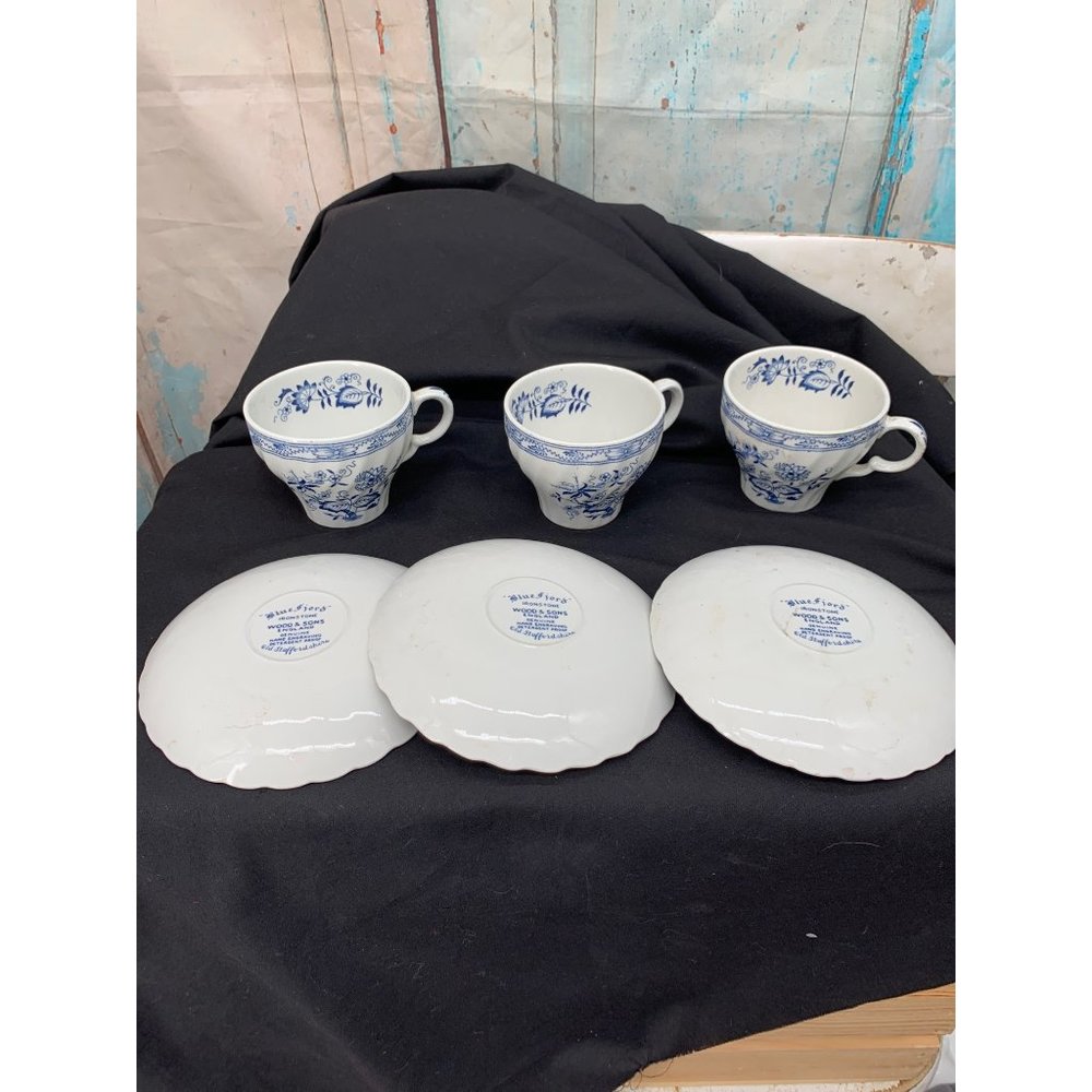 3 Wood & Sons England , ironStone Old Staffordshire Cup and Saucers - Picture 8 of 8